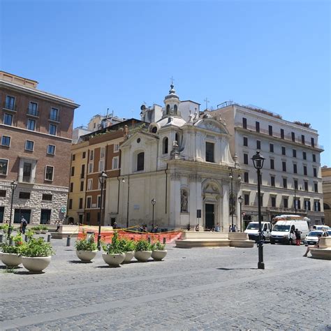 piazza san silvestro roma rolex|Home .